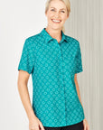 Biz Care Womens Florence Daisy Print Short Sleeve Shirt (CS948LS)